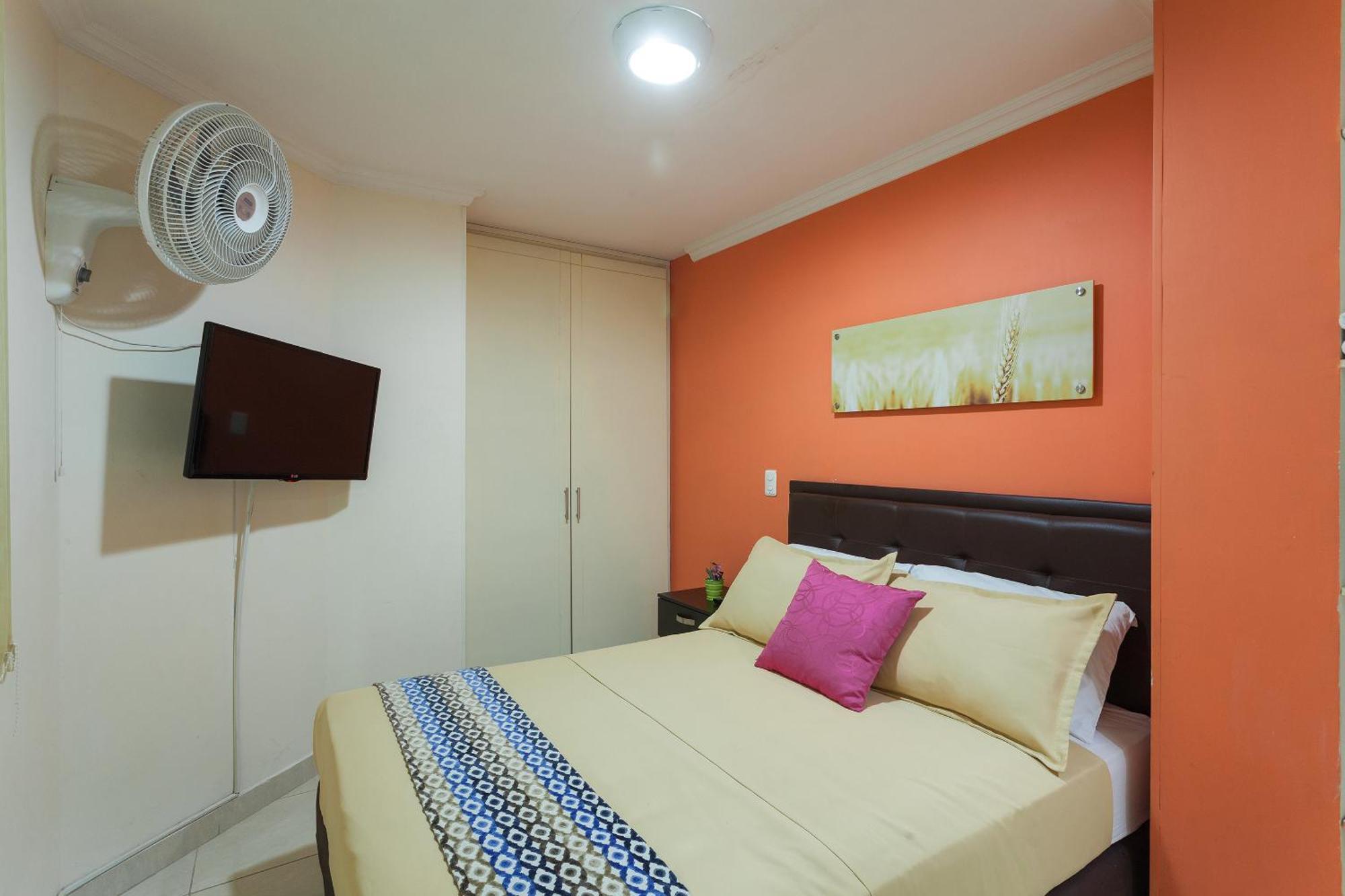 Apartamentos Laureles De La 70 Medellín Eksteriør bilde