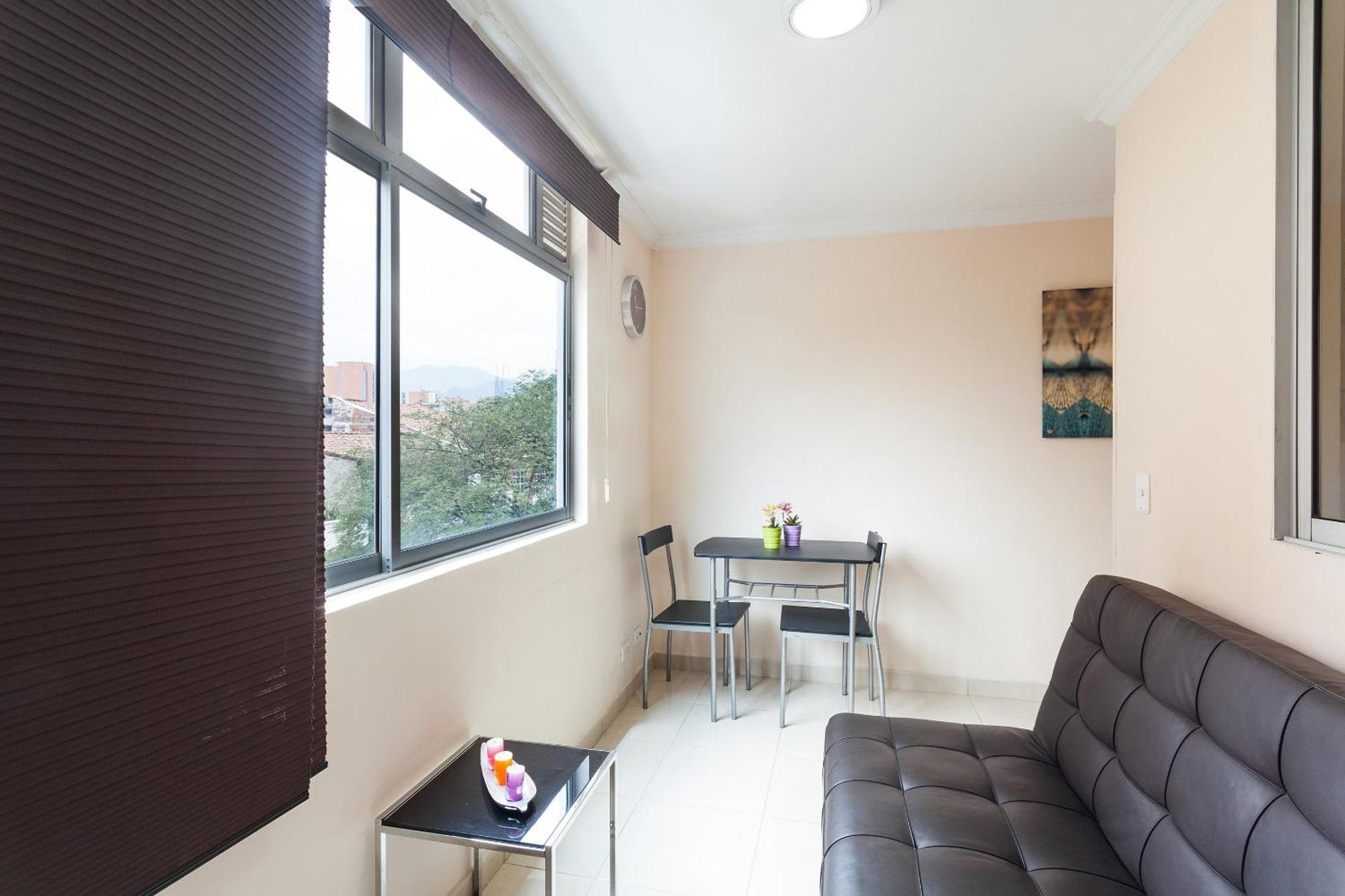 Apartamentos Laureles De La 70 Medellín Eksteriør bilde