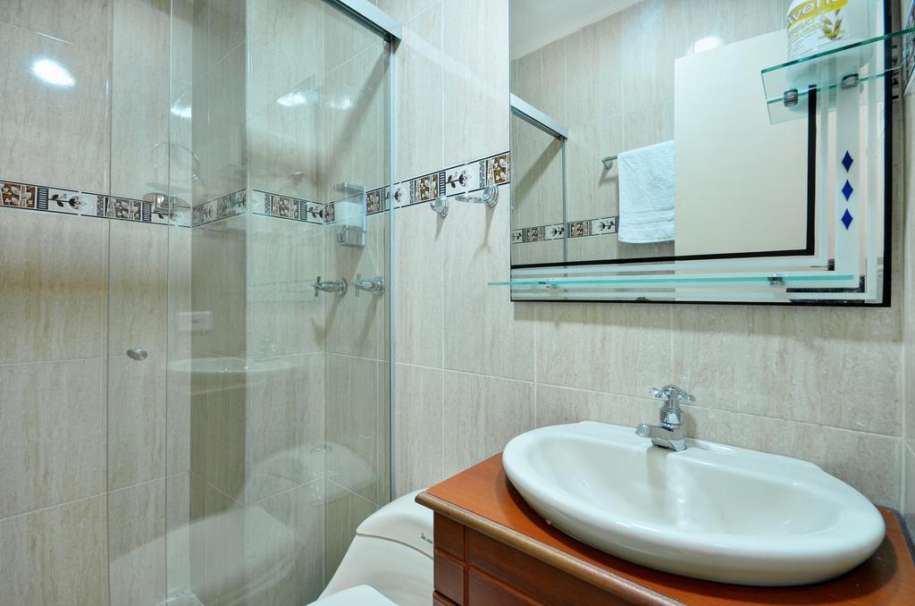 Apartamentos Laureles De La 70 Medellín Eksteriør bilde